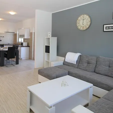 Loli Apartment Ugljan