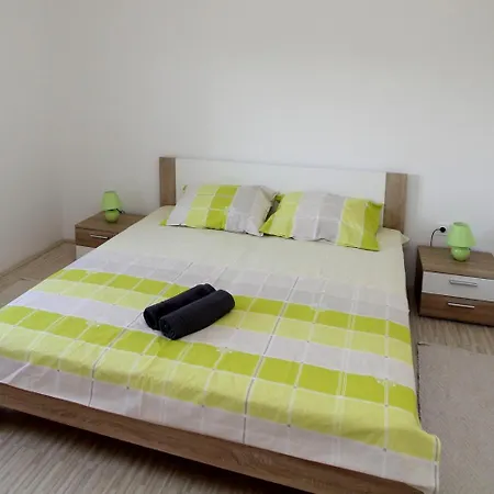 Loli Appartement *